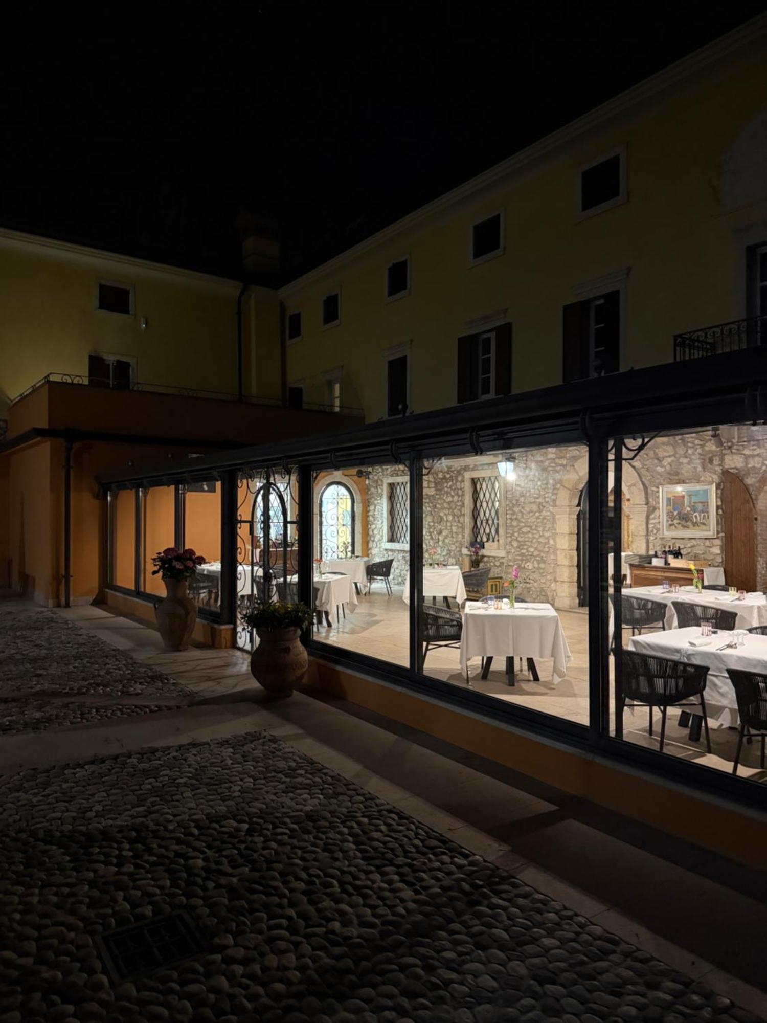 Corte Impero Hotel & Restaurant Афи Екстериор снимка
