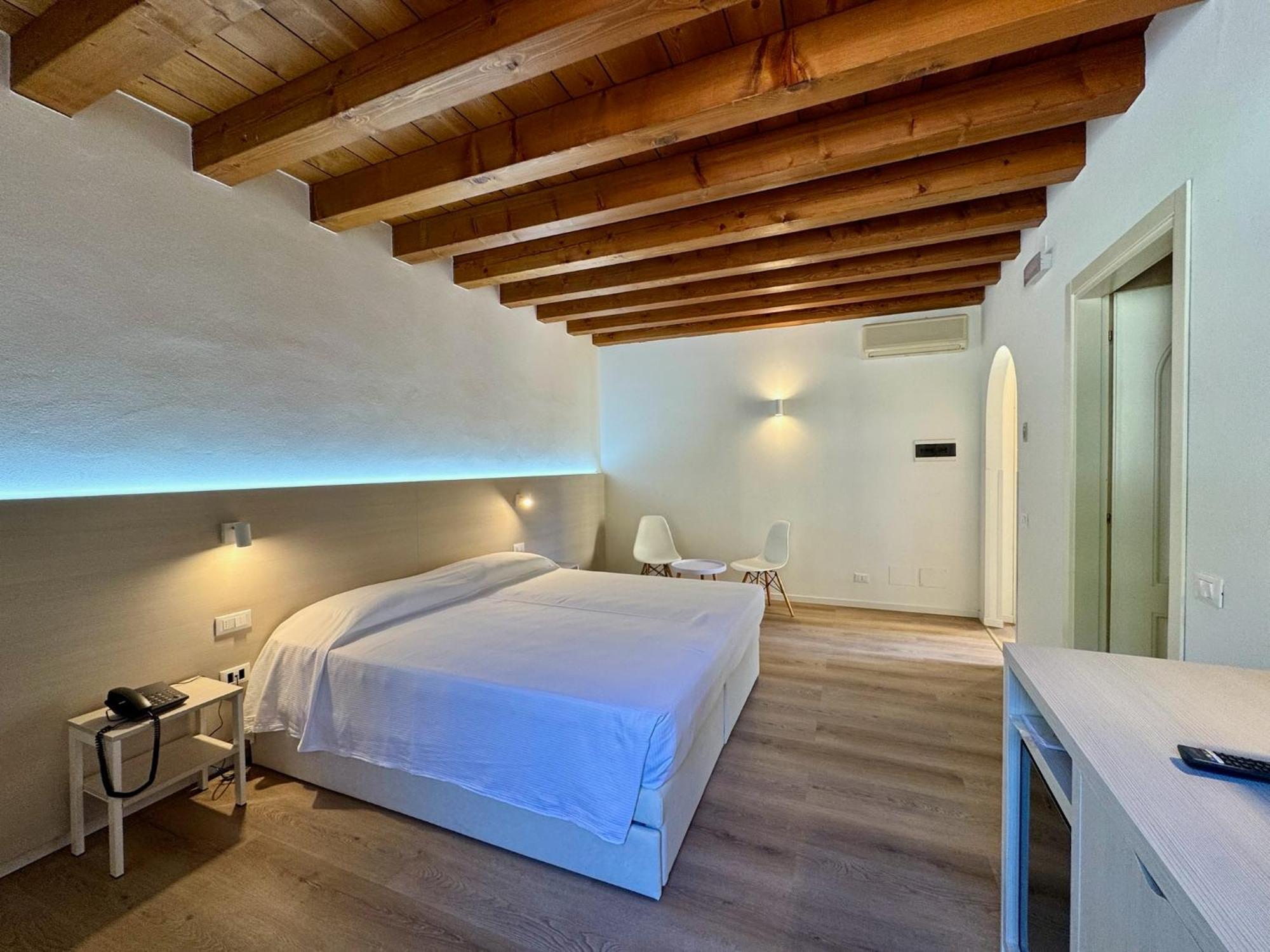 Corte Impero Hotel & Restaurant Афи Екстериор снимка